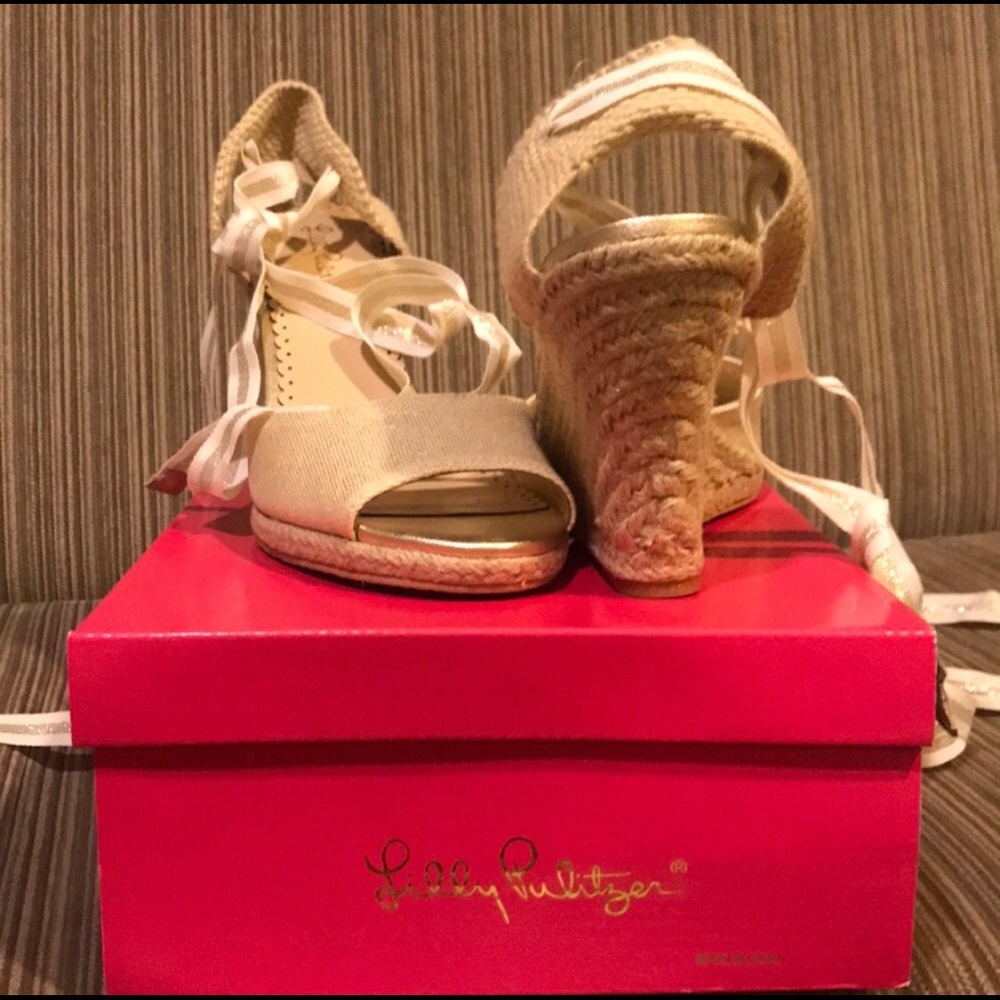 Lilly Pulitzer wedges - Picture 2 of 3